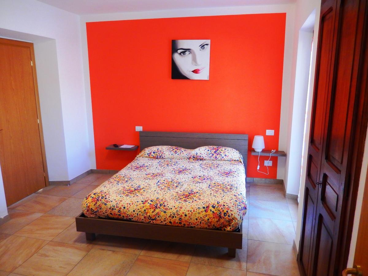 Le Colline Di Maggiora B&B Экстерьер фото
